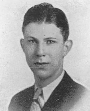 벡의 호프 고등학교 졸업사진