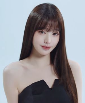 장원영, 마리끌레르 코리아 2024년 4월호