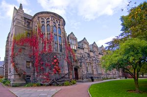 애버딘 대학교의 뉴 킹스 칼리지 건물