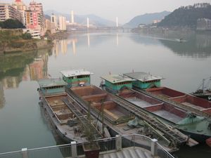 난핑의 민강(Min River)