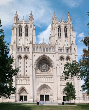 워싱턴 국립 대성당 (Washington National Cathedral)은 워싱턴 D.C. 노스웨스트(Northwest, Washington, D.C.)에 위치한다.