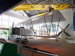 이나게 민간항공기념관에 전시되었던 나라하라식 4호기 "봉호"의 복원 레플리카