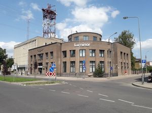 리투아니아 파네베지스에 있던 리투아니아 중앙은행의 구 지점. 현관 위에는 비티스(Vytis)가 있다.