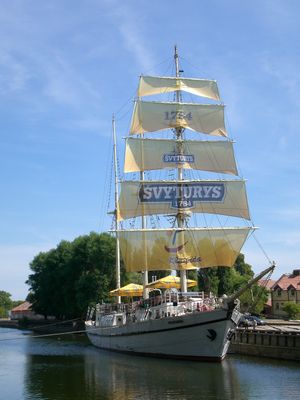 클라이페다에서 가장 잘 알려진 상징 중 하나 – 메리디아나스(Meridianas)