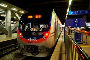 331000호대(2차분) 331-19편성, 서울역에서 촬영.