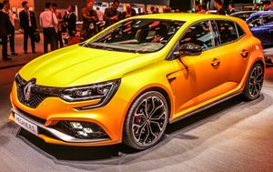 2017년 IAA에서 전시된 르노 메간 RS