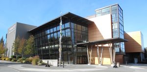 2003년 196번가 남서쪽과 워싱턴주 I-5 교차로에 문을 연 린우드 컨벤션 센터