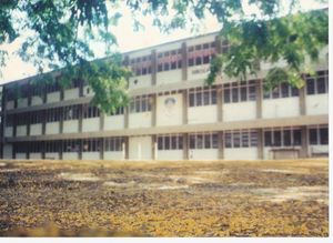 쿠림의 치오 민 중학교