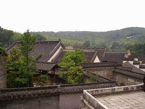 롱창사(Longchang Temple)의 지붕