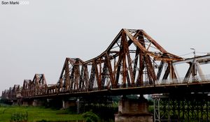 롱비엔 다리(Long Biên Bridge), 베트남 하노이에 있는 유명한 철교
