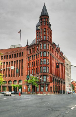 스포크스맨-리뷰 건물