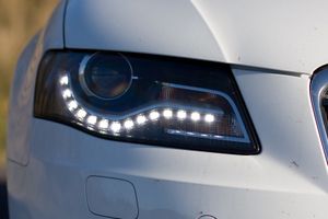 아우디 A4의 LED 주간주행등
