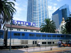 퍼시픽 서플라이너(Pacific Surfliner)샌디에이고(San Diego)에서 2006년