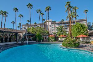 멕시칼리의 리조트 호텔