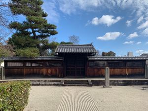 고시라카와 천황의 무덤