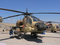 이스라엘 공군(IAF) AH-64 아파치는 팔레스타인 목표물에 대한 유도 미사일 발사 플랫폼으로 사용되었으며, 고위급 무장 세력 및 테러리스트 지도자들에 대한 표적 살해 정책에 동원되었다.