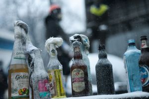 우크라이나 유로마이단(Euromaidan) 시위에서 사용하기 위해 제작된 화염병