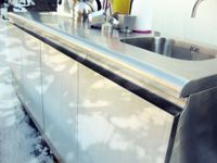 스테인리스강으로 만든 주방싱크대