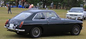 1965년 후반에 출시된 MG MGB의 해치백 쿠페 버전