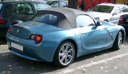 BMW Z4(전기형) 후측면