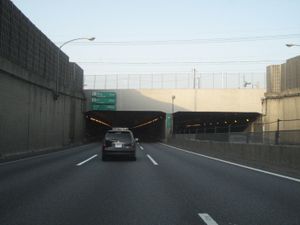 미사토 부근의 조반 자동차도 남쪽 종점