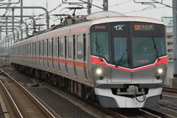 TX-2000계 전동차