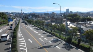 하치오지시의 오오와다마치 (오른쪽 뒤편이 사잔스카이타워 하치오지)