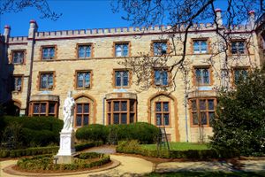 퀸스 코트 기숙사, 로즈 힐