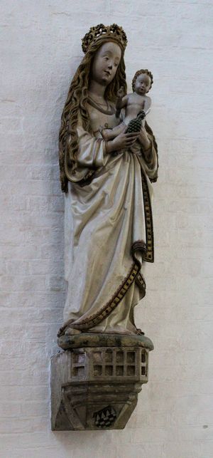 독일 뤼벡 루터교 대성당의 성모 마리아 조각상