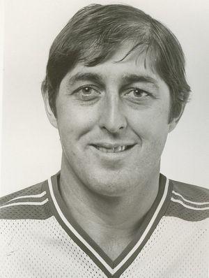 1968년부터 1981년까지 레인저스에서 활동한 월트 트카추크(Walt Tkaczuk)는 프랜차이즈 역사상 6번째로 많은 득점(678점)을 기록했다.