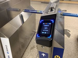 OMNY는 결국 메트로카드를 대체할 예정이다