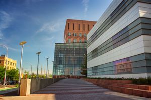 마틴 J. 휘트먼 경영대학원