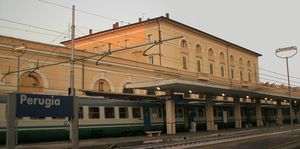 페루자의 주요 철도(railway) 역: 페루자 폰티베제(Perugia Fontivegge)