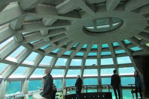 수중 돔 전시관.