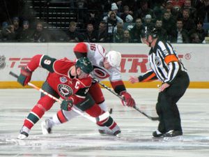 와일드는 2010-11 시즌 개막전에서 헬싱키 하트월 아레나에서 캐롤라이나 허리케인스와 맞붙었다.