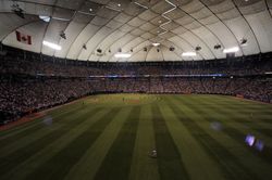 허버트 H. 험프리 메트로돔 내부