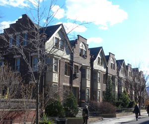 프랫 타운하우스