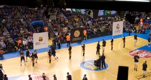 2010년 유로리그에서 만난 FC 바르셀로나 바스켓과 레알 마드리드 발론세스토