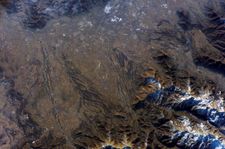 우주에서 본 토리노. 북쪽은 왼쪽에 있다.