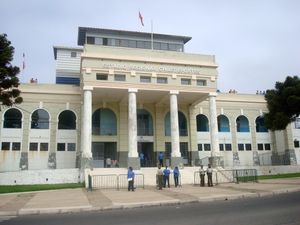 2011년 엘리아스 피게로아 브란데르 경기장(Estadio Elías Figueroa Brander) 정문