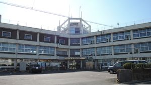 1963년부터 2015년까지 사용되었던 스타하우스(スターハウス) 구청사