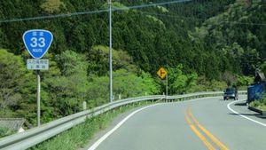 에히메현 가미우케나군 구마코겐정 가미쿠로이와 (2015년 5월)