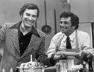 1973년 란다우가 쌍둥이 형제로 1인 2역을 한 "이중 쇼크" 에피소드의 콜롬보 형사