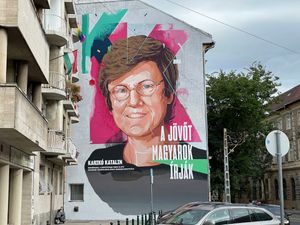 헝가리 부다페스트에 있는 카탈린 카리코 벽화