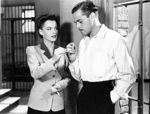 엘라 레인스와 앨런 커티스가 출연한 영화 팬텀 레이디(1944)