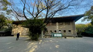 보물전시관 ‘분카덴’