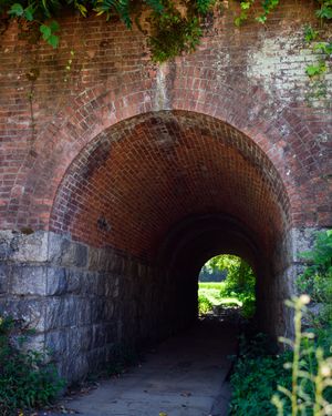 키즈가와시(木津川市)에 남은 유구·가지가야 터널(梶ヶ谷隧道)