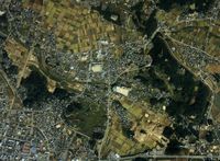 나가쿠테시 중심부 주변 항공사진.1987년 촬영 사진 2장을 합성하여 작성. 국토교통성 국토지리원 [https://mapps.gsi.go.jp/ 지도·항공사진 열람 서비스]의 항공사진을 바탕으로 작성