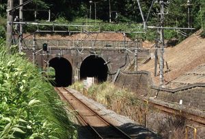 시미즈야토 터널