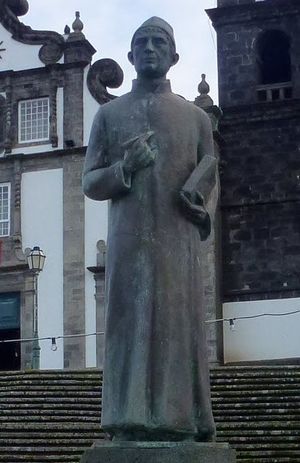 가스파르 프루투소는 1580년대에 아소르스 제도와 마카로네시아의 최초 역사서인 Saudades da Terra를 저술했다.